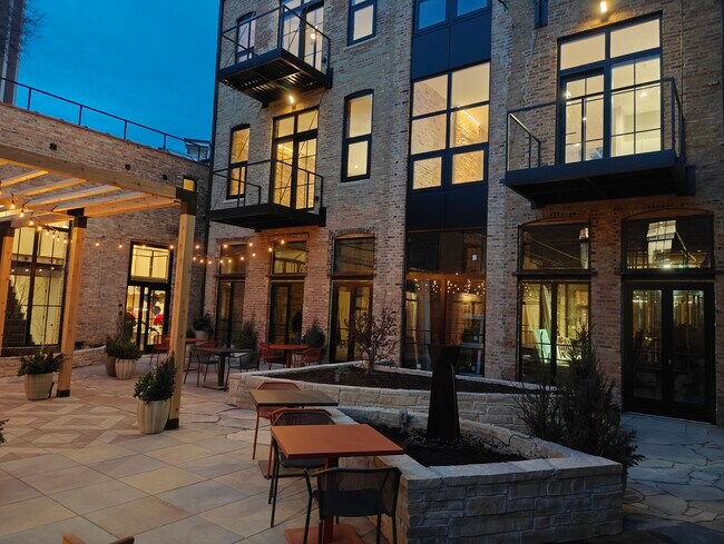 Foto del edificio - 1810 N Wells St