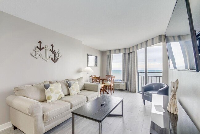Foto del edificio - 2701 N Ocean Blvd