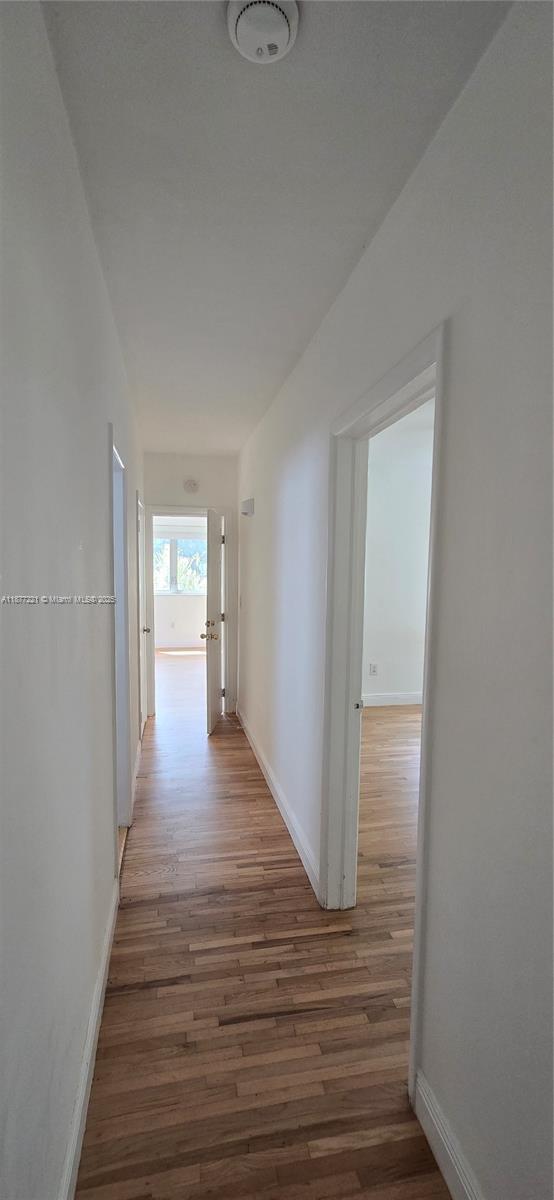 Foto del edificio - 3915 Ponce de Leon Blvd