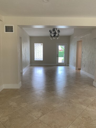 Foto del edificio - 6470 SW 42nd Terrace