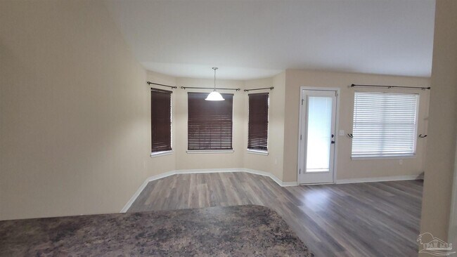 Building Photo - 5524 Tucker Circle