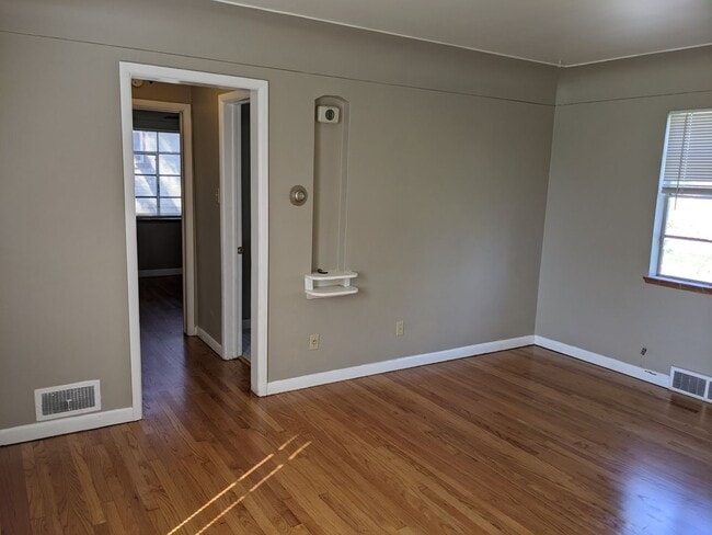 Photo - 3431-3435 W 39th Ave Apartment