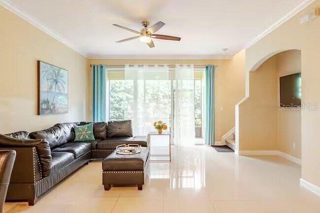 Foto del edificio - 3041 Ashland Ln S