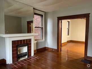 Building Photo - 2213 Scott St