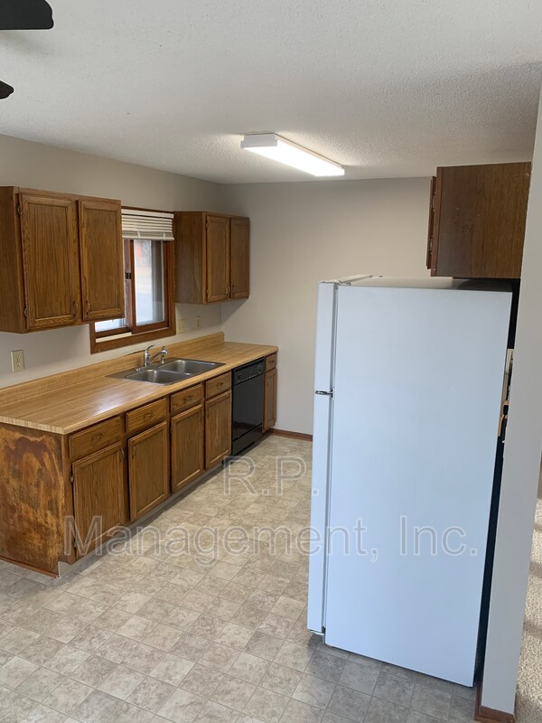 Foto del edificio - 3600 3rd St NE