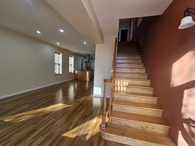 Foto del edificio - 1404 N Bosworth Ave