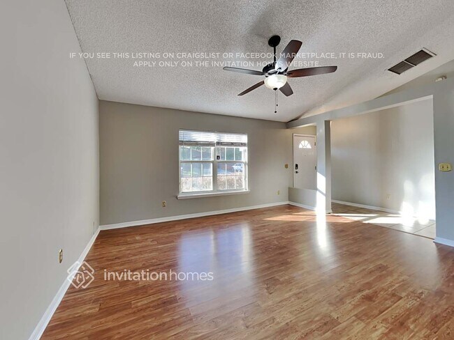 Building Photo - 9633 Blowing Rock Cir N