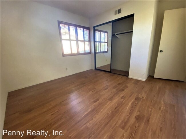 Building Photo - 12850 Camino De La Breccia