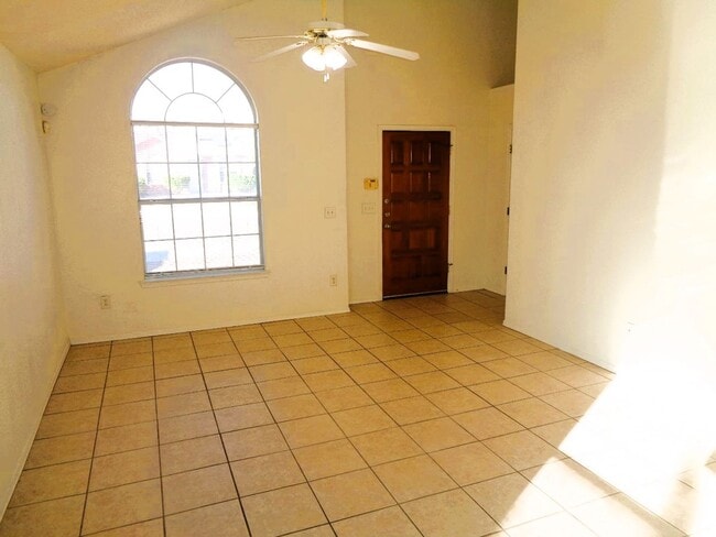 Building Photo - 12529 Tierra Norte Rd