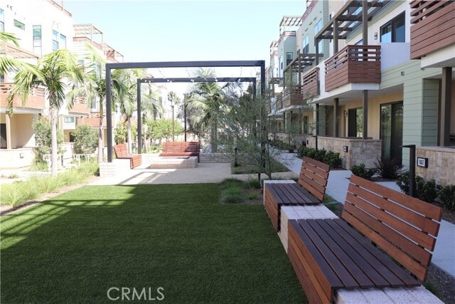 Building Photo - 684 Malibu