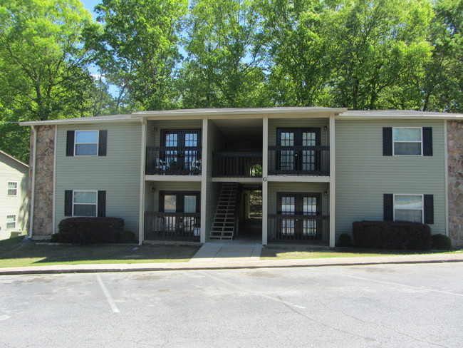 Building Photo - 2515 College Dr