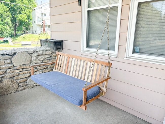 Photo - 3221 Herbert Ave Apartment