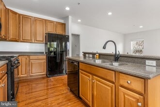 Building Photo - 202 Bardel Dr