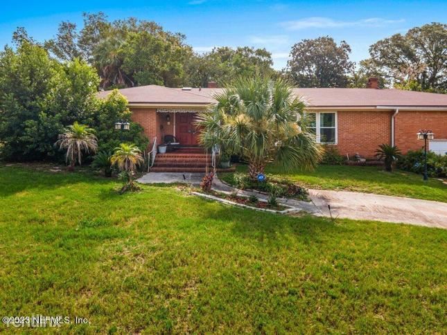 Building Photo - 4 br, 3 bath House - 1911 Woodleigh Dr W