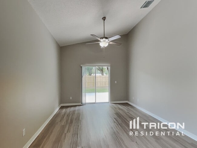 Building Photo - 2143 Kaylas Ct