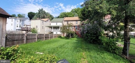 Building Photo - 42 E Wyomissing Ave
