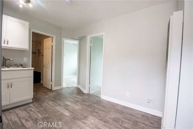 Foto del edificio - 11045 Slater Ave