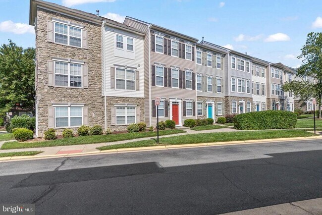 Foto del edificio - 21844 Kelsey Square