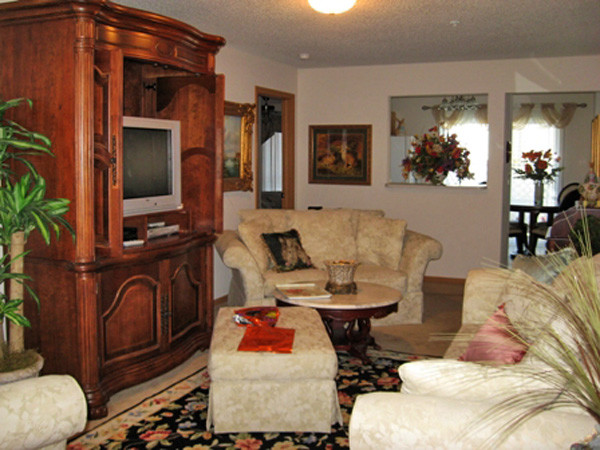 Living Area - Valley Ridge Residences