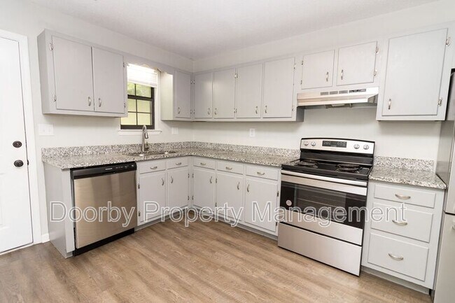 Foto del edificio - 1418 Baggett Rd