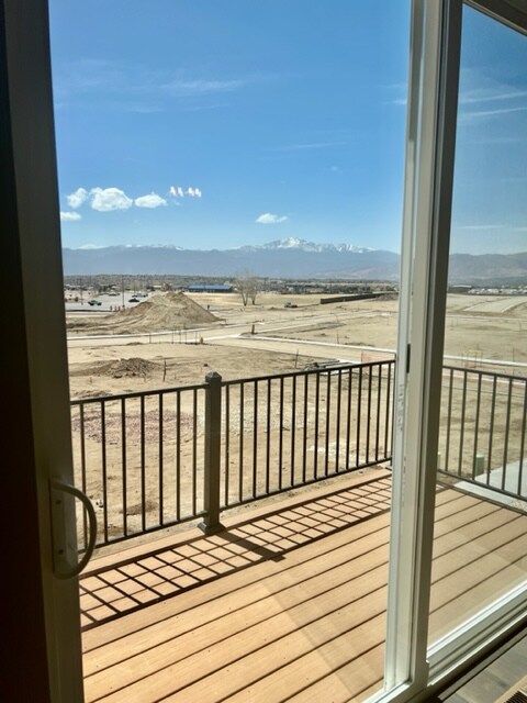 Foto del edificio - 6053 Abbey Hill Ln