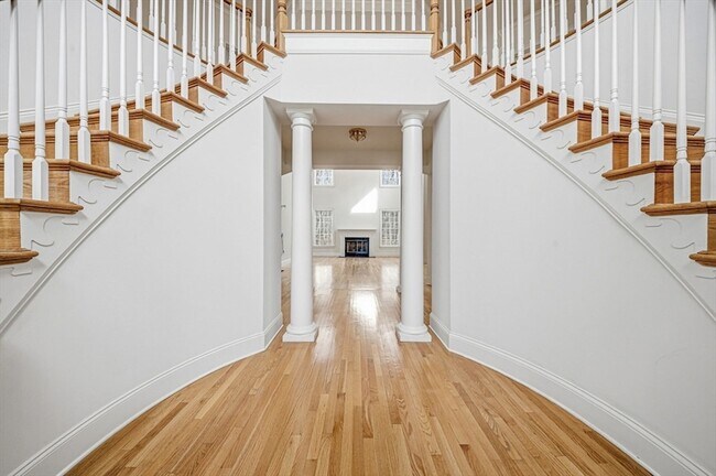 Foto del edificio - 9 Overlook Rd