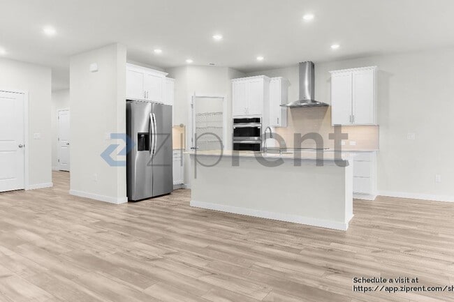 Building Photo - 8715 126th St Ct E