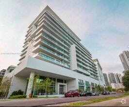 Building Photo - 1600 SW 1st Ave
