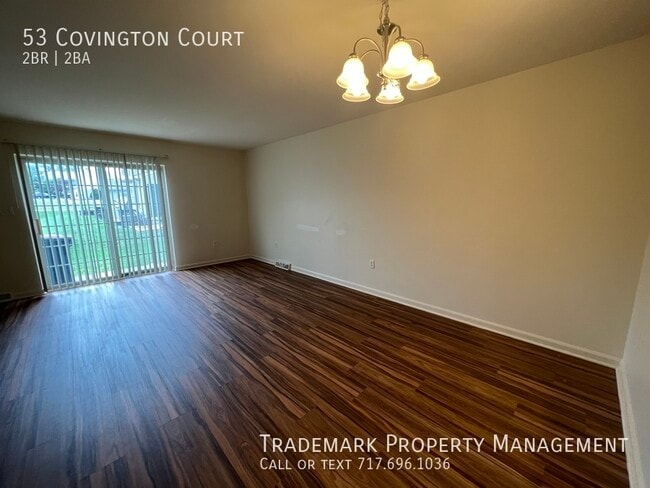 Building Photo - Spacious 2 Bedroom Town Home