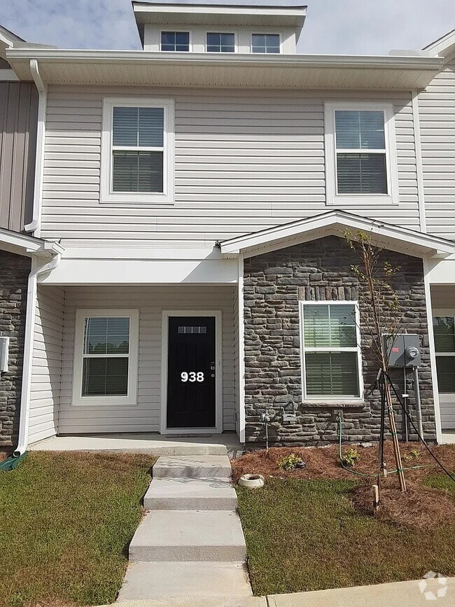 Building Photo - 938 Drake Grv Ln