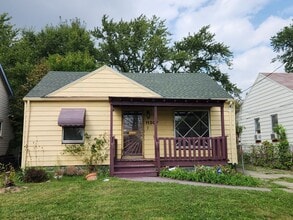 Building Photo - 11207 Avon Ave