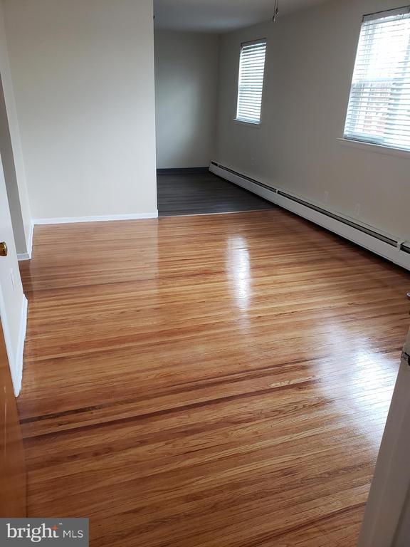 Building Photo - 737 Borbeck Ave