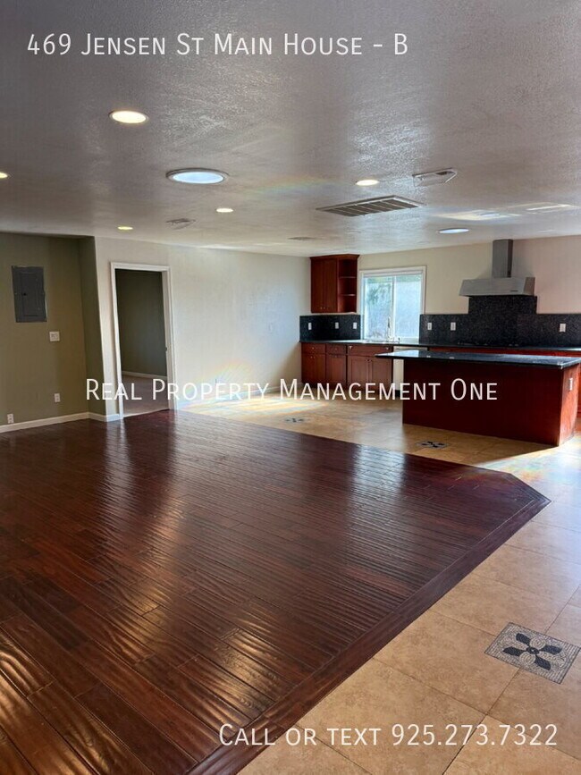 Foto del edificio - 469 Jensen St