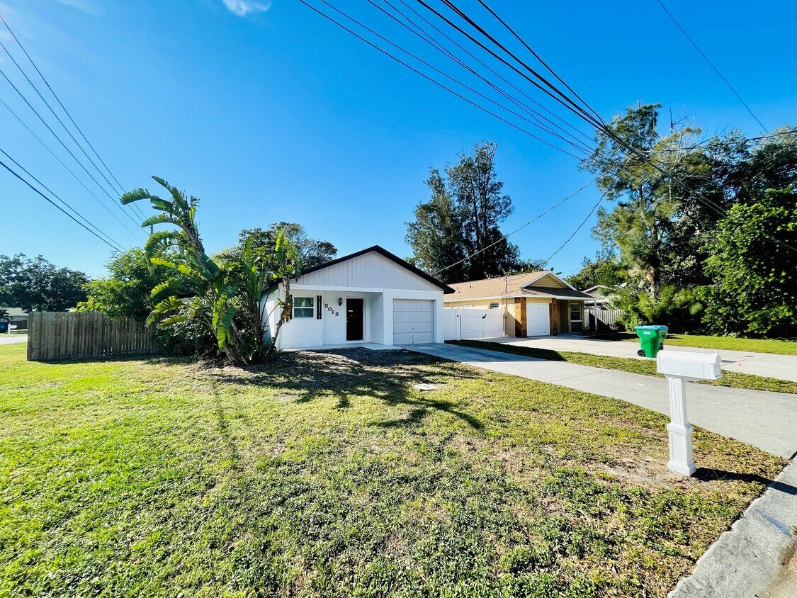 13018 Clay Ave, Largo, FL 33773 House for Rent in Largo, FL