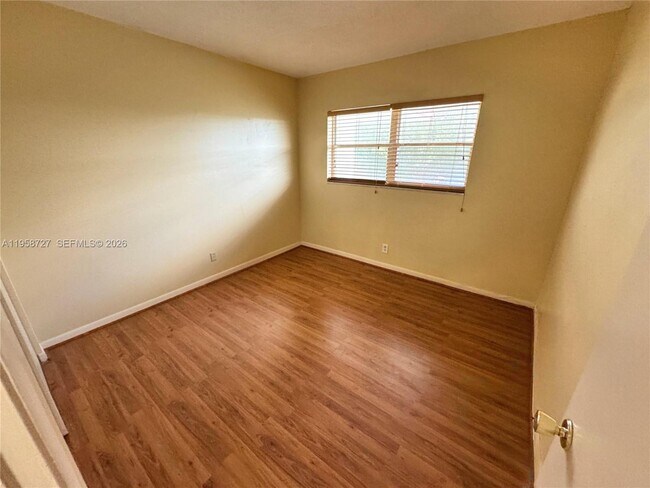 Foto del edificio - 2060 NW 48th Terrace