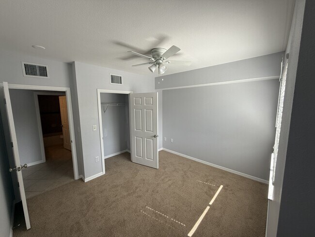 Foto del edificio - 6386 Emerald Dunes Dr