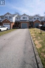 Building Photo - 407 Downsview Pl