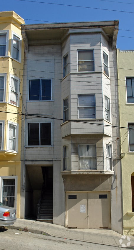 Primary Photo - 1030 Jackson St
