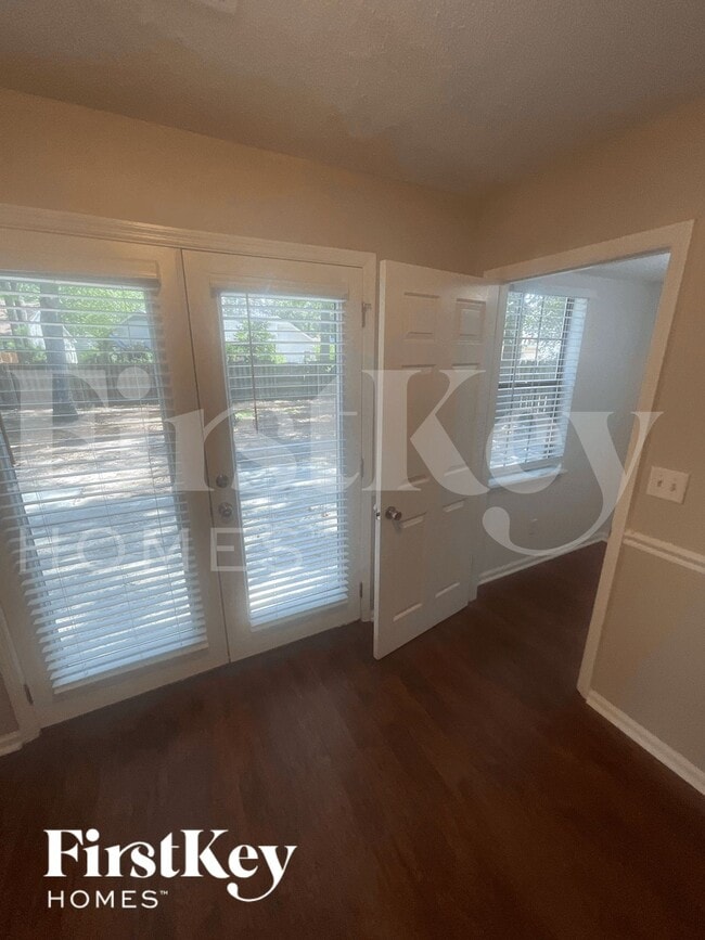 Building Photo - 103 Aldrich Pl