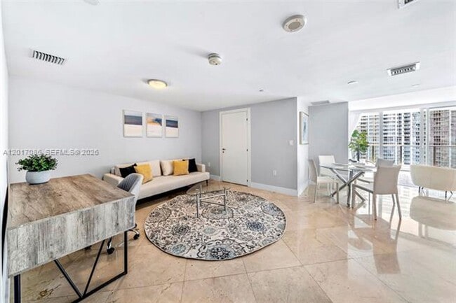 Foto del edificio - 200 Biscayne Blvd Way
