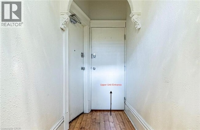 Building Photo - 15 Caroline St N