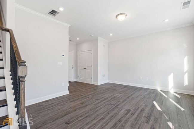 Building Photo - 3331 Owl Creek Pky