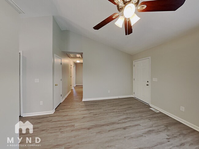 Foto del edificio - 2912 Sylvester St