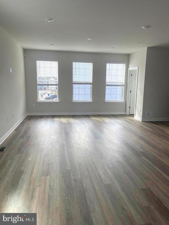 Foto del edificio - 280 Soft Rush Ln