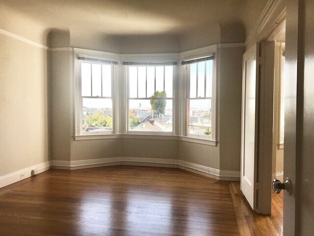 Building Photo - 2360 Filbert St