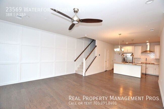 Foto del edificio - 23569 Waterford Downs Terrace