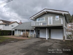 Building Photo - 46365 Cessna Dr