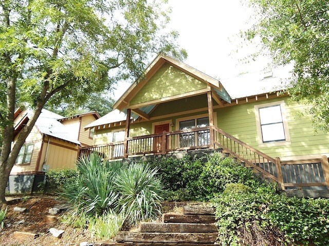 Foto del edificio - 225 Pearl St