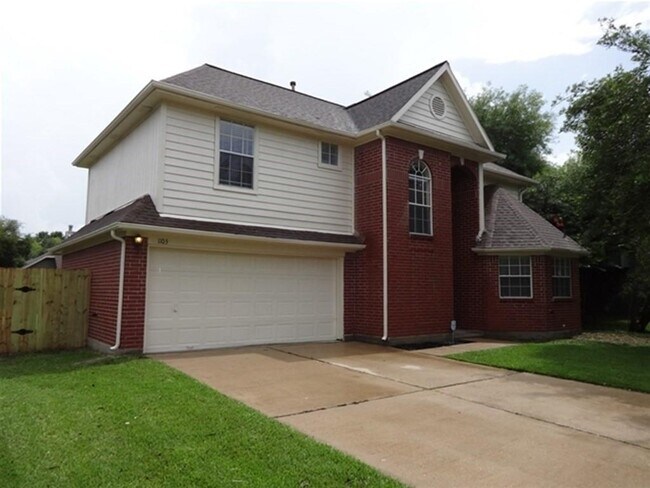 Foto del edificio - 1103 Lochmoor Ln