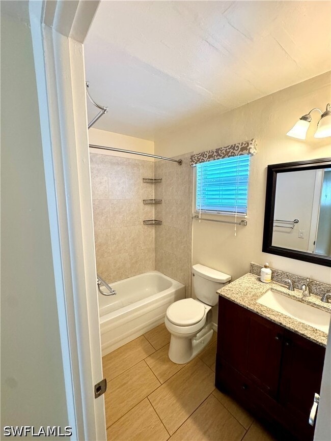 Foto del edificio - 225 Turtle Lake Ct